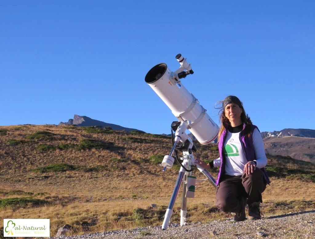 Emilia Juárez es consultora en Calidad Medioambiental y una apasionada de la astronomía y, por ende, de nuestro planeta, para el que lucha por mejorarlo con su granito de arena.